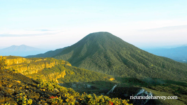 Beberapa Wisata Pegunungan di Bandung Yang Terpopuler